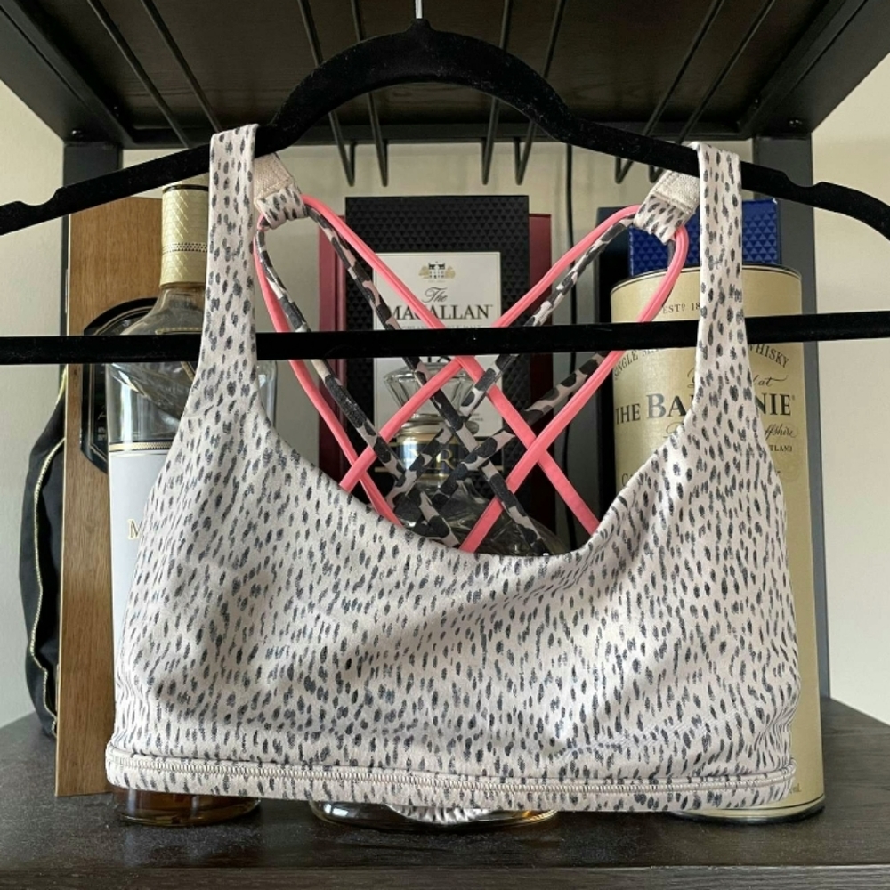 Lululemon Free To Be Sports Bra